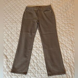 Women’s DL1961 herringbone denim. Size 29. Brand new without tags.
